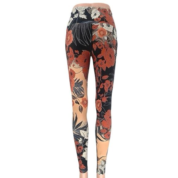 Running Bare Multicolor Floral High Waisted Pull On Yoga Leggings Size 2 Size 4 - Picture 3 of 4